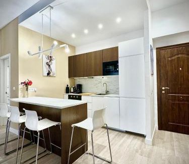 Sitio de Calahonda Apartment | Home 120, Mansion Alhamar