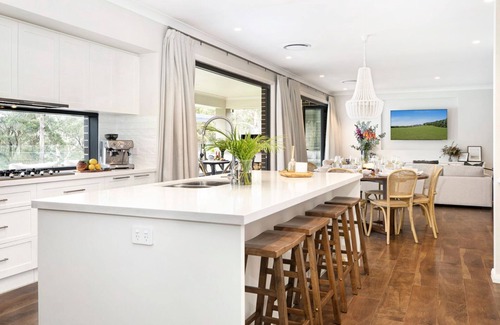 Moss Vale House | Home among the Gum Trees