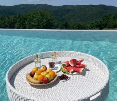 Ciritez House | Home Andrea with infinity salty pool