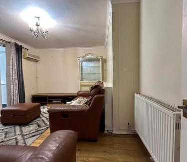 Abbey Wood Apartment | Home Apartments Stay