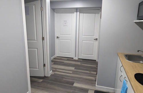 Fort Gary Apartment | Home away from home! Entire basement suite with privacy and driveway parking!