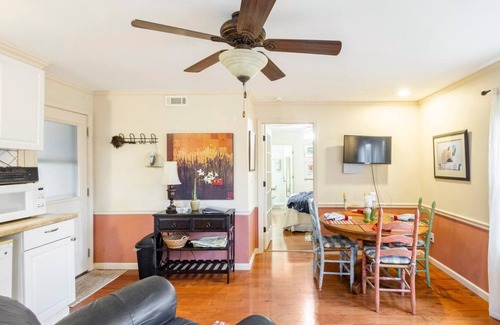 East Cobb Apartment | HOME AWAY FROM HOME MINUTES TO ATLANTA and SPECIAL EVENTS