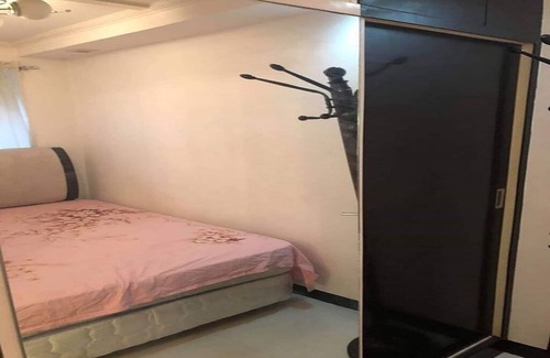 Fairview House | HOME AWAY FROM HOME!