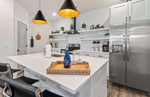 Pineville House | Home Away from Home - Sleep from 8 to 16 with Available Adj. Units