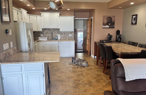 Saratoga Springs House | Home away from Home, Saratoga Springs Lake House Five Minutes to Track