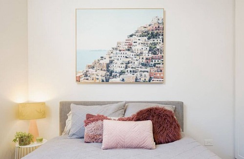 Keilor East House | Home Away from the Home