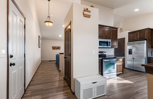 De Pere House | Home away homenn