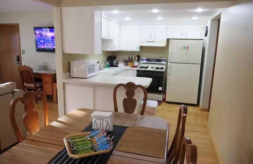 Fire Island Pines Condo | ~Home Comforts, Roku SmartTV, Fast WiFi~