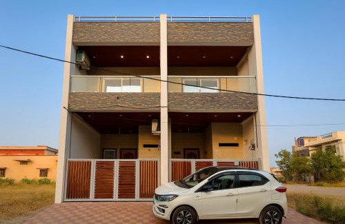 Indore Apartment | Home Escape Azure 3BHK Bunglow Near Apollo DB City