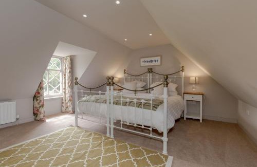 Stranraer House | Home Farm Cottage