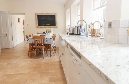 Ducklington Cottage | Home Farm