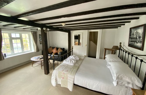 Wilmington House | Home Farm Hotel