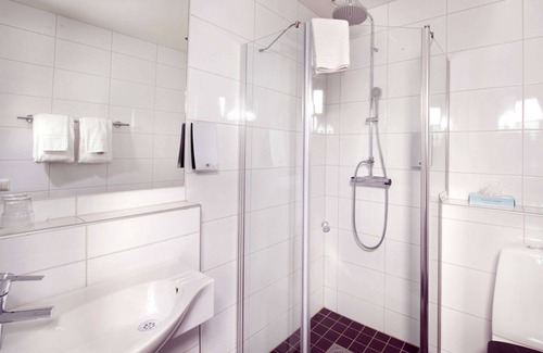Skovde Hotel | Home Hotel Majoren