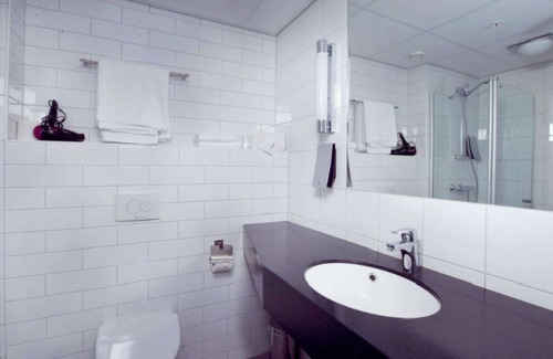 Tromso Hotel | Home Hotel With - Dinner included