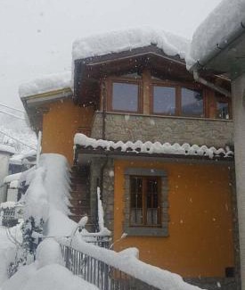 Vagli Sotto Apartment | Home in Garfagnana