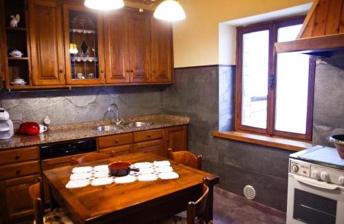 Vagli Sotto Apartment | Home in Garfagnana