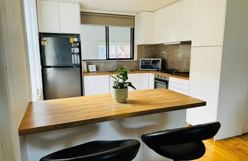 Sunshine House | Home in Sunshine