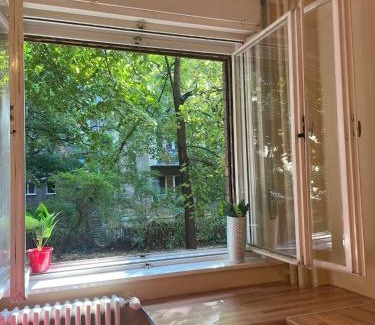 Lagymanyos Apartment | Home in the Heart