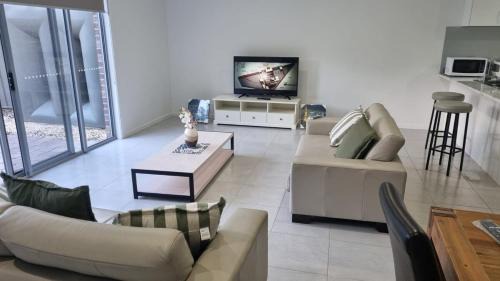 Wyndham Vale House | Home in Wyndham Vale, Melbourne