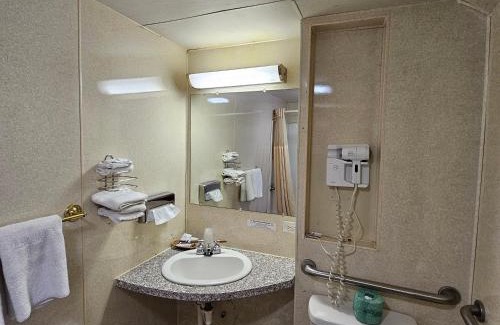 Abbotsford Hotel | Home Motel Abbotsford