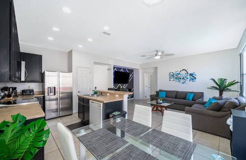 Windwood Bay House | Home Near Disney World