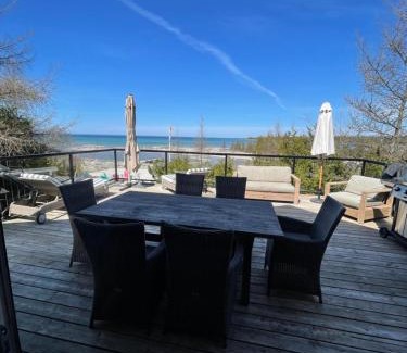 Northern Bruce Peninsula House | Home of the Living Sunset