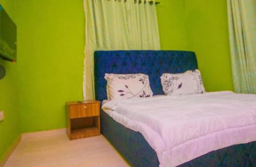 Oshodi-Isolo Apartment | Home Royal Apartments