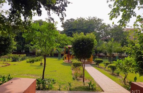 Udyog Vihar Bed & Breakfast | Home stay services