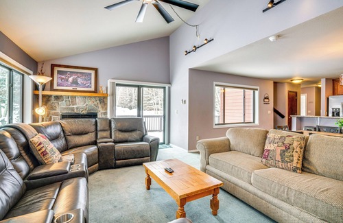 Frisco House | Home w/Mtn Views in Frisco: Near 3 Ski Resorts!