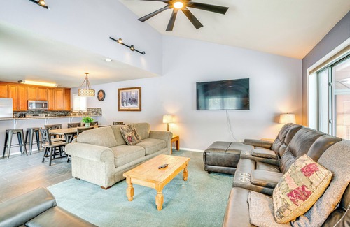 Frisco House | Home w/Mtn Views in Frisco: Near 3 Ski Resorts!