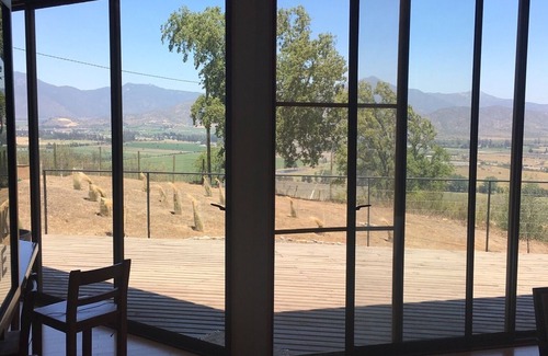 Casablanca House | Home & Wine in the beautiful Casablanca Valley