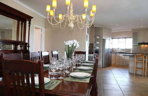 Voelklip House | Home with an Ocean View | Voelklip