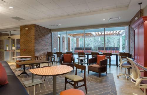 Belmont Historic District Hotel | Home2 Suites By Hilton Charlotte Belmont, Nc