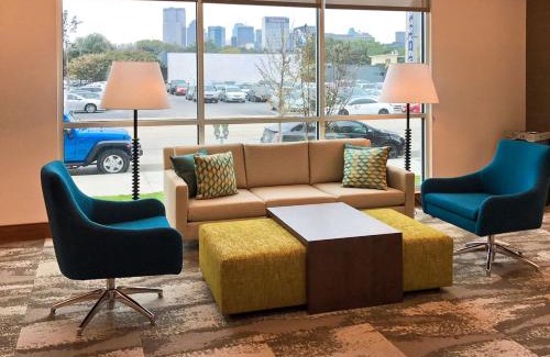 Old East Dallas Hotel | Home2 Suites by Hilton Dallas Downtown at Baylor Scott & White