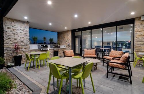 Bolingbrook Hotel | Home2 Suites By Hilton Bolingbrook Chicago