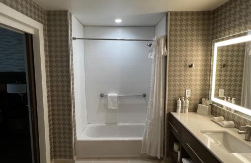 Hinesville Hotel | Home2 Suites By Hilton Hinesville