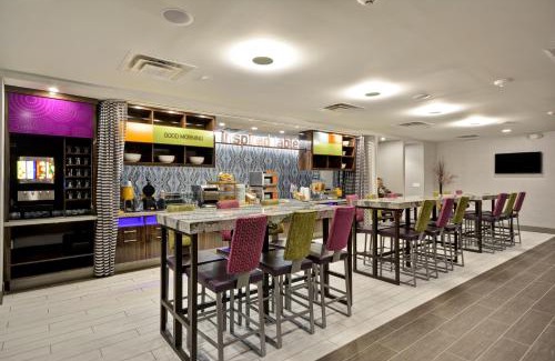 Waldron Hotel | Home2 Suites by Hilton KCI Airport