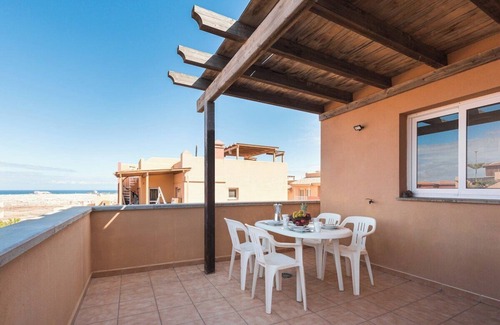 Geafond Apartment | Home2Book Las Vistas Corralejo, Amazing Terrace