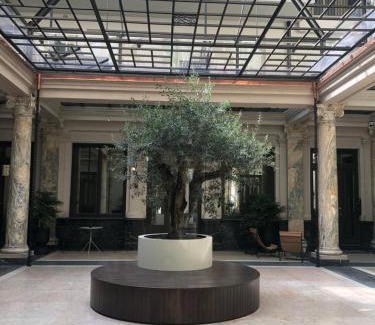 Historic Centre Apartment | Home4holidays San Carlo