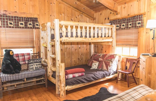 Natural Bridge House | Homeaway Lane