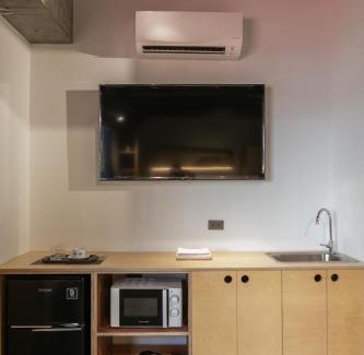 Kapitolyo Apartment | HomeBase Apartment Hotel