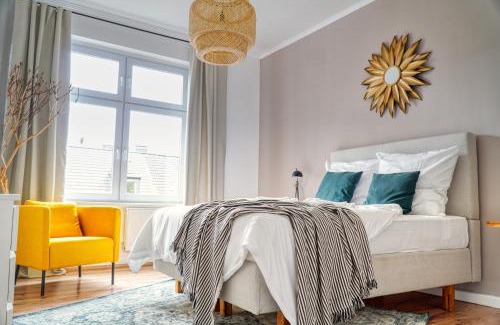 Ruettenscheid Apartment | HOMEFY DESIGN APARTMENT - top location - old building charme meets modern design