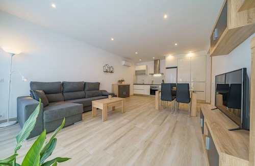 Pineda de Mar Apartment | HomeHolidaysRentals Music - Costa Barcelona