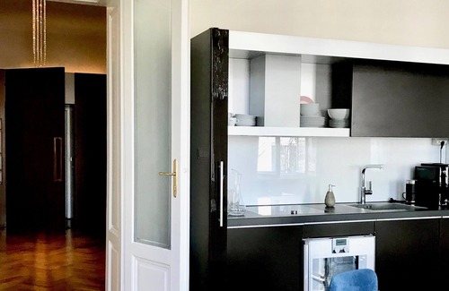 Schottenfeld Apartment | HOMELIKE 115 sqm central design apartment