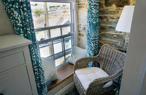Porthleven Cottage | Homely Cottage w/Sun Terrace, Short Walk to Beach