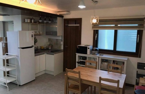 Deungchon-dong Apartment | Homely Place with Family and Friends