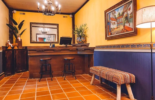 Milford House | Homely Room with Charm, Perfect for Downtown Milford Strolls