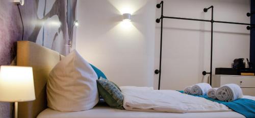 Obergiesing Apartment | HOMELY STAY Studio 2 - Modern Self-Check-In room in Munich - 15 min from Oktoberfest