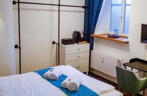 Obergiesing Apartment | HOMELY STAY Studio 2 - Modern Self-Check-In room in Munich - 15 min from Oktoberfest