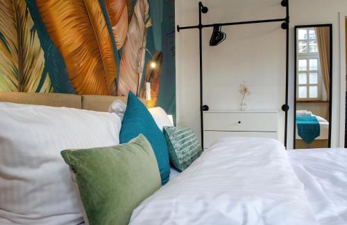 Obergiesing Apartment | HOMELY STAY Studio 4 - Chic Self-Check-In Room for Short Stays - 15 min from Oktoberfest